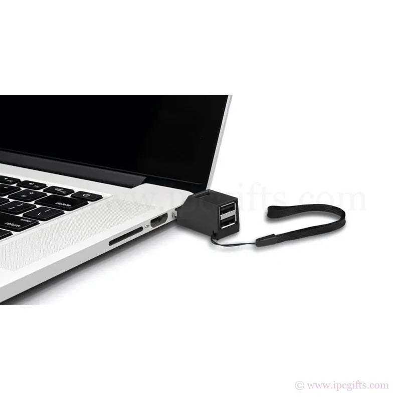 Compact and lightweight NEBULA Usb Hub